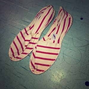 French red & white slip-ons NWOT